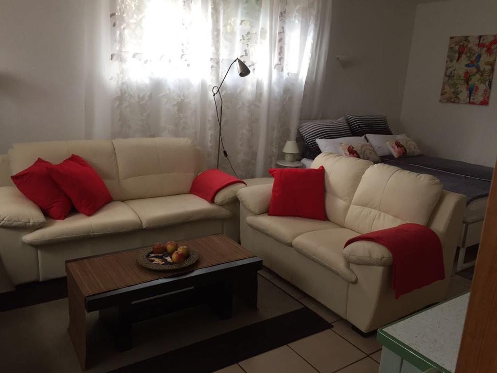 Basement Links 108A 1 Zimmer Apartment هولتزميندن المظهر الخارجي الصورة